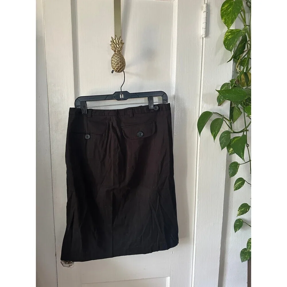 Larry Levine Stretch Women’s size 8 black skirt